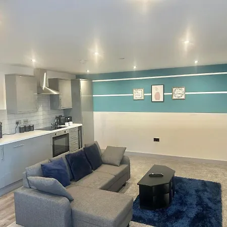 Two Bedroom Flat By Brookland Serviced Short Lets With Free Wifi *